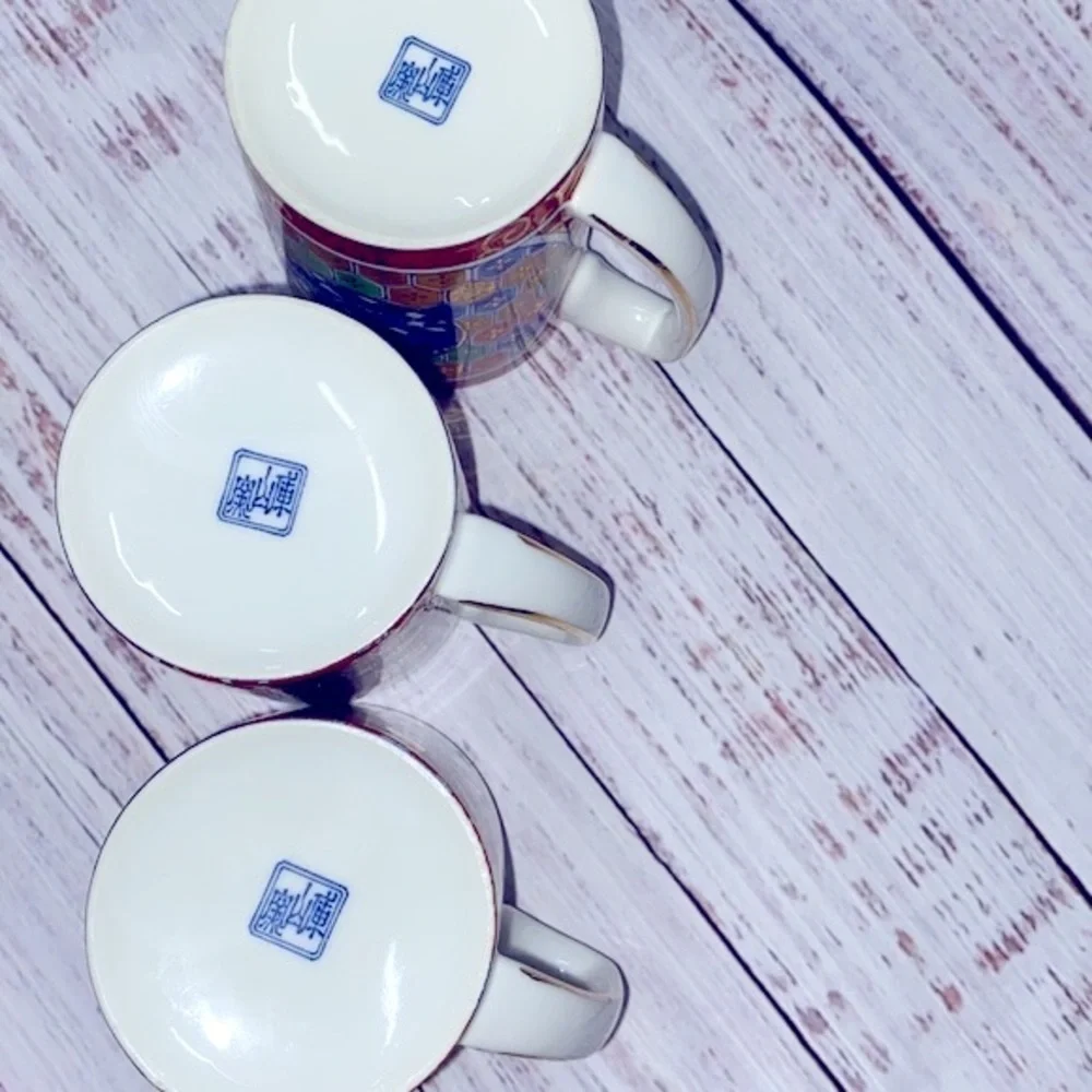Vintage Kozan Gama Japan Imari mugs blue dragon set of 3